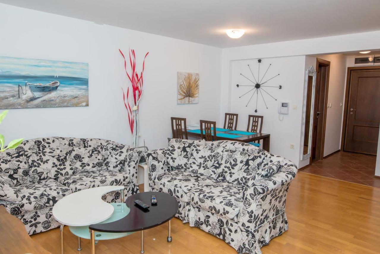 Apartment Elena Petrovac Kültér fotó